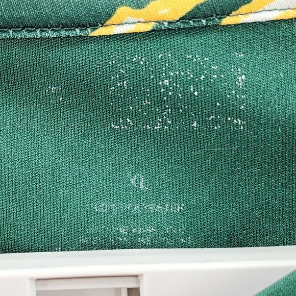 Green Bay Packers Mens XL T Shirt Zebra Stripes Graphic Tee NFL Fan Apparel - Picture 4 of 5